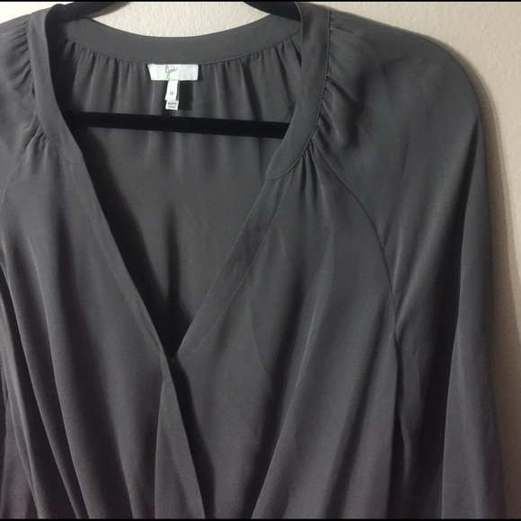 JOIE Grey Surplice Neck Silk Top Peplum Hem - Picture 3 of 6